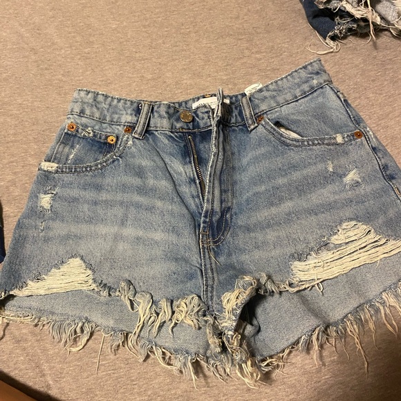 Zara Pants - Zara shorts